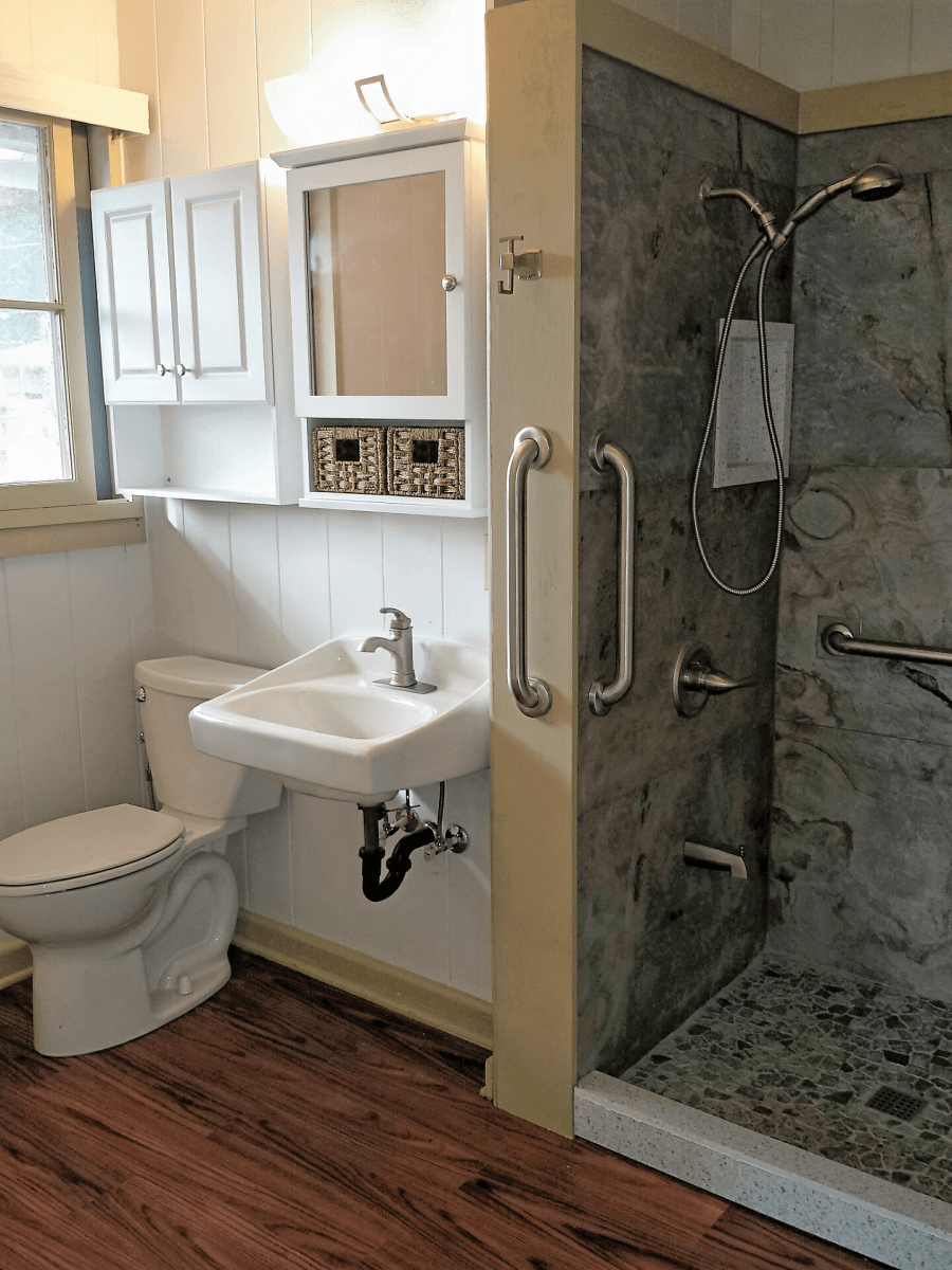 A New Accessible Bath HTS Co. LLC